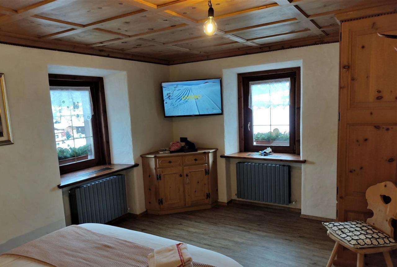 Mountain Chalet Milly Livigno Exterior photo