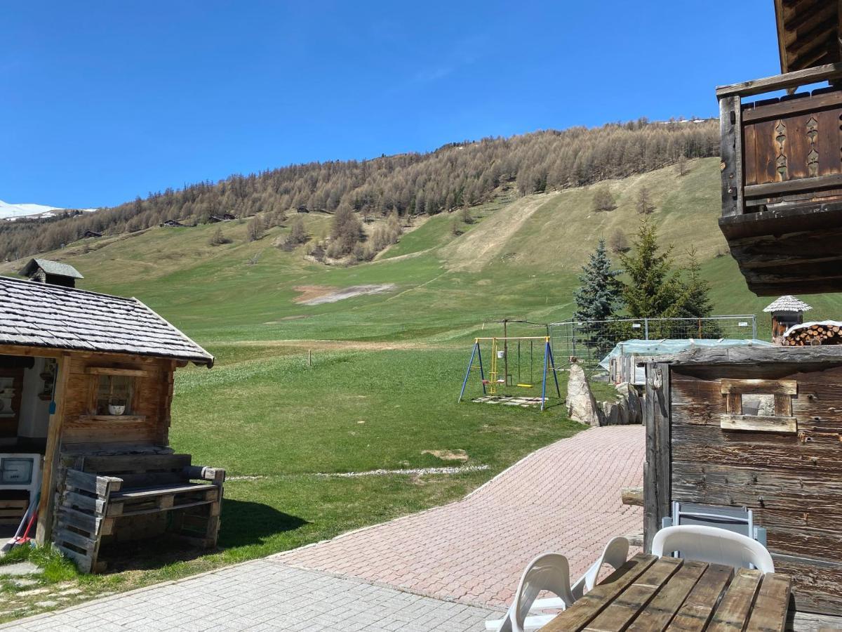 Mountain Chalet Milly Livigno Exterior photo