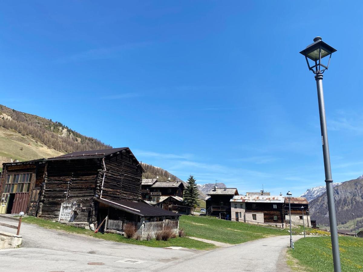 Mountain Chalet Milly Livigno Exterior photo